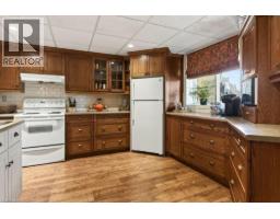 29 GAINES Avenue - 38