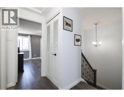 279 SANDOWNE Drive UnitNo. 32 - 19