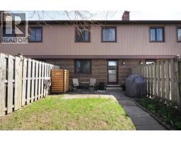 279 SANDOWNE Drive UnitNo. 32 - 35