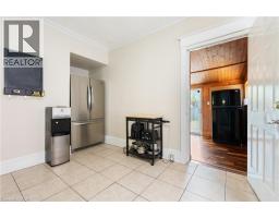 30 DUNDAS Street - 11