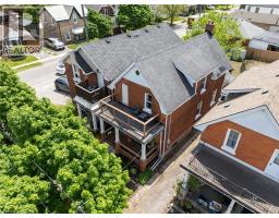30 DUNDAS Street - 26
