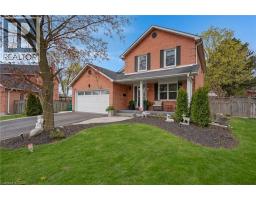 26 TELFER Court - 1