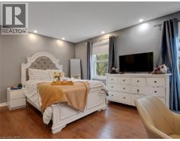 26 TELFER Court - 23