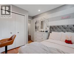 26 TELFER Court - 30
