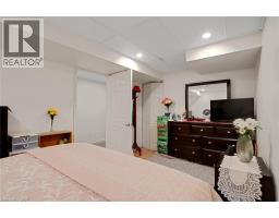 26 TELFER Court - 36