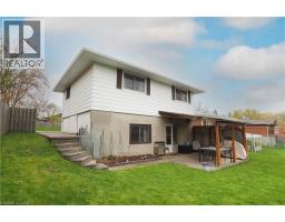 88 GILMOUR Crescent - 26