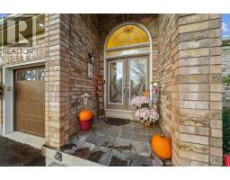 52 MISTYCREEK Crescent - 2