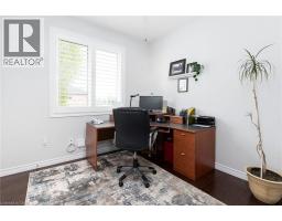 6 MACNEIL Court - 15