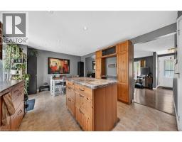 195 OLD CARRIAGE Drive - 13