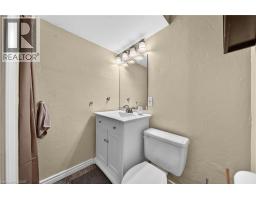 195 OLD CARRIAGE Drive - 26