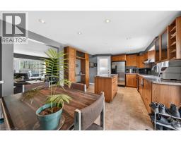 195 OLD CARRIAGE Drive - 8