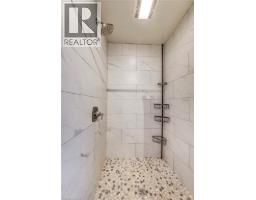 186 NORWICH Avenue - 27