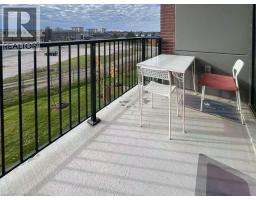 1 REDFERN Avenue UnitNo. 217 - 27