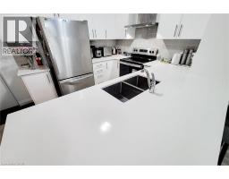 1 REDFERN Avenue UnitNo. 217 - 28