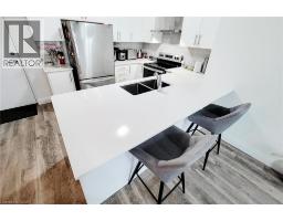1 REDFERN Avenue UnitNo. 217 - 30
