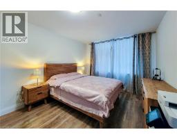 1 REDFERN Avenue UnitNo. 217 - 31
