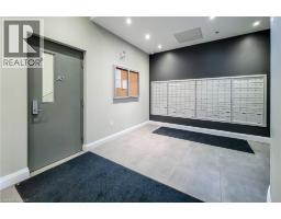 1 REDFERN Avenue UnitNo. 217 - 4