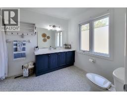 7 DAVIDSON Boulevard UnitNo. 14 - 26