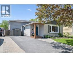 34 ASPEN Crescent - 1
