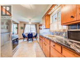 18 QUEENSTON Crescent - 12