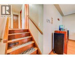 18 QUEENSTON Crescent - 20