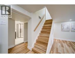 105 WEIR Street S - 16