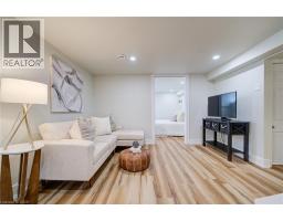 105 WEIR Street S - 17