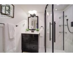 105 WEIR Street S - 23