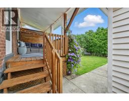 105 WEIR Street S - 28