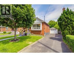 105 WEIR Street S - 4