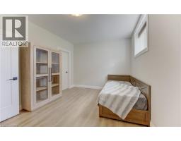 19 HILBORN Street - 34