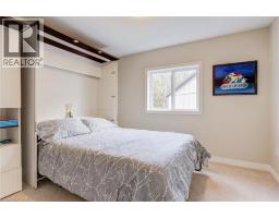 22 ROOKE Court - 21