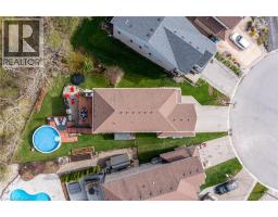 22 ROOKE Court - 3