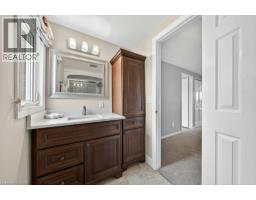 40 OLD MAPLE Lane - 32