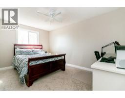 35 HORIZON Court - 34