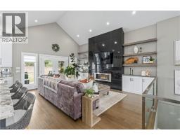 9677 TENTH Sideroad - 18