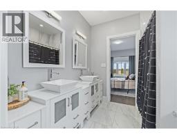 9677 TENTH Sideroad - 32