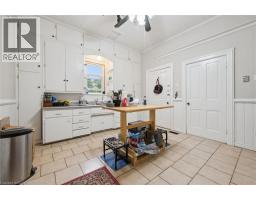 105 SNYDER S Road W - 12