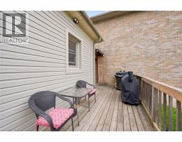 105 SNYDER S Road W - 26