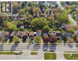 572 DOWNIE Street - 42