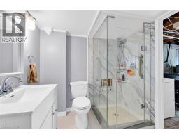 24 OXFORD Street - 24
