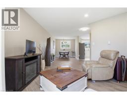 60 ELMSDALE Drive UnitNo. 46 - 17