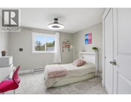 60 ELMSDALE Drive UnitNo. 46 - 26
