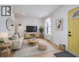 2 ESSON Street - 12