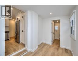 2 ESSON Street - 26