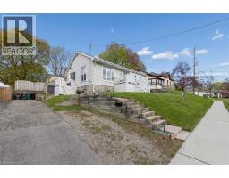 154 FOREST Road - 31
