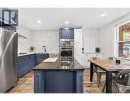 255 MACNAB Street - 11