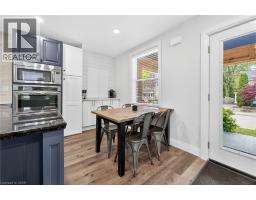 255 MACNAB Street - 13