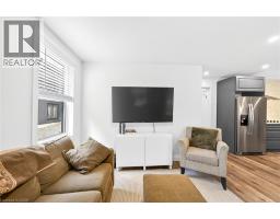255 MACNAB Street - 16