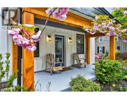 255 MACNAB Street - 4